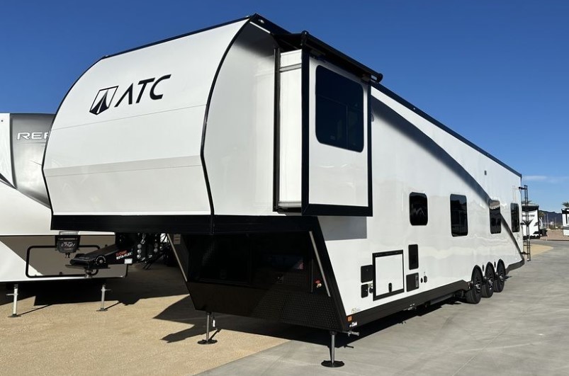 You are currently viewing Essential Steps To Safely Load A Toy Hauler